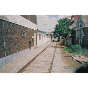 小樱被扒开腿狂❌网站
